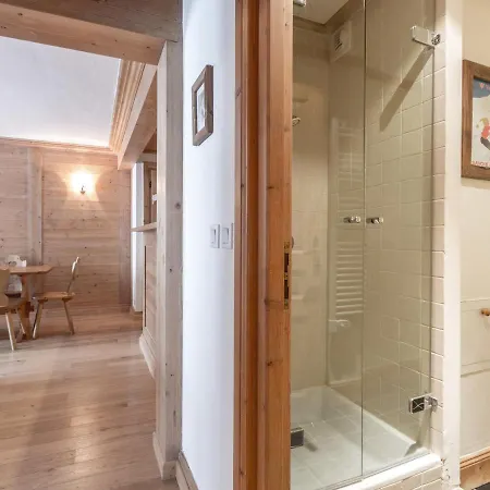 アパート Elegant Avec Wifi, Terrasse Et Parking Couvert A Val-d'isere, Proche Des Pistes - Fr-1-694-100 Val-dʼIsère
